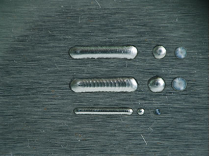 <a href='http://www.goshang.cn/product/3.htm' class='text_a'>模具激光焊機(jī)</a>修復(fù)鏡面模具效果